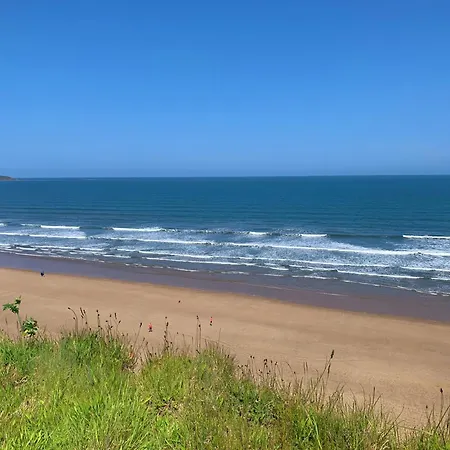 Lunas Lodge, 2 Bedrooms With Ensuites, Parking Nearby, 2 Dogs Welcome * Reighton