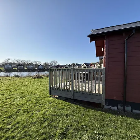 Holiday home Lunas Lodge, 2 Bedrooms With Ensuites, Parking Nearby, 2 Dogs Welcome Reighton