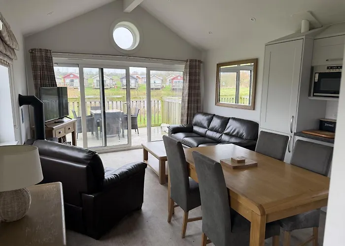 Luna's By The At The Bay Filey, 2 Dogs Welcome Free Of Charge Holiday home *